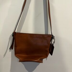 Vintage Coach British Tan Leather Bucket Purse Handbag Bag